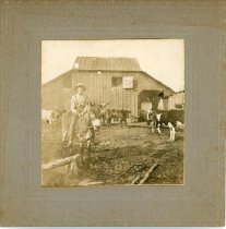 Barn and stock of Willie E. Ellmore at his home near Dayesville