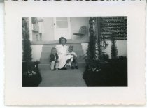 Hattie Duke, Donnie, Mikie