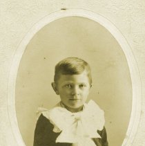 Paul, Leonard child