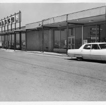 Rasco Store, Henderson Plaza