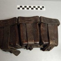 E2020.5_ammo pouch front view