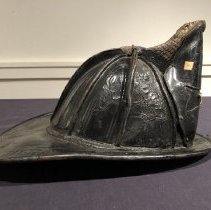 Leather helmet (32) Image II