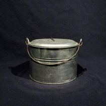 Metal Pail (605) Image I