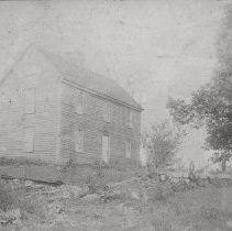 Neidt family in front of John Brown Birthplace