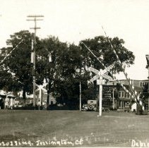 Railroad crossing at Water Street, 1930
