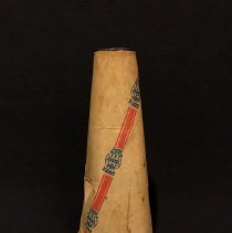 Waxed paper milk container (2016.33.1)