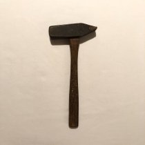 Hammer (2017.33.1c)