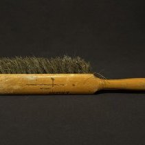 Torrington Brush Works brush (X1992.80.1)