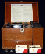 Gamma Instruments pH Meter