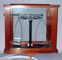 Arthur H. Thomas Co. Model H-1 Analytical Balance and Weight Set