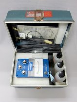 LaMotte Analog pH Meter and Accessory Set
