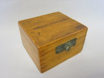 Lens for Polarimeter