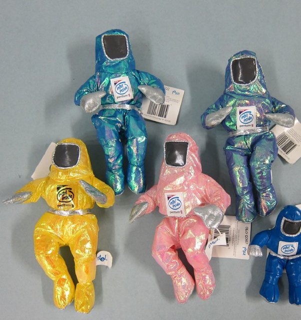 intel bunny people 3点セット Four Intel Brand Bunny People - Novelty, Promotional | Science