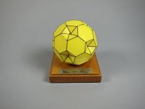 Model of Mg32 (Zn, Al)49