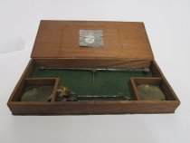 Hand-held Apothecary's Balance in Wooden Case