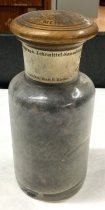 Geographische Sammlung Bottle of unknown material