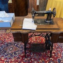 L2023_0_2b_standard_sewing_machine_c1885
