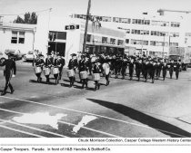 Parade 1964