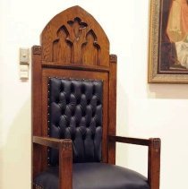 Chair, Altar