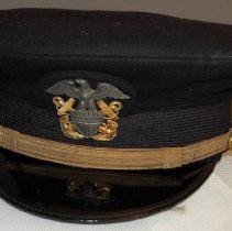 Cap, Service