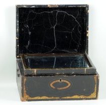 Obj_2016_135_1_v5_dm