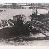 unk - Sidewinders Herding Logs - Kennedy Lake - 2009014331 - not scanned - 001