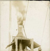 unk - Timberland Steam Donkey - Vancouver Island - 2002020005 - jpg72 - 001