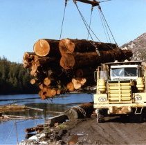 unk - Logs about to be dumped - Clayoquot Sound - 2020002034 - jpg72 - 001