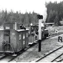 1964 - Susie & Passengers - Deerholme - 1976100003 - jpg72 - 001