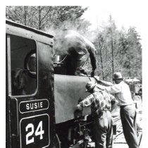 1958-64 - Men pushing Susie - Deerholme - 1976100018 - jpg72 - 001