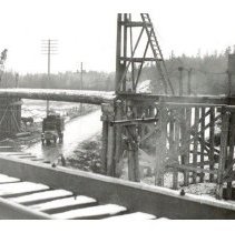 1950 - Truck Under Bridge - Koksilah - 2011600005 - jpg72 - 001