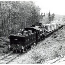 1968 - MB&PR No. 1077 Hauling - Nanaimo River - 2018057073 - jpg72 - 001