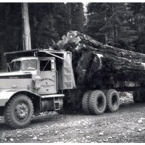 unk - Pacific Logging Truck - unk - 2018057102 - jpg72 - 001
