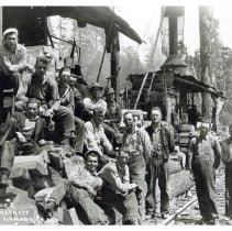 1940 - Hillcrest Crew - Sahtlam - 2020013003 - jpg72 - 001