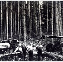 unk - Four men, a yarder and a dozer - unk - 2021089006 - jpg72 - 001