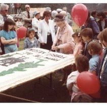 1984 - Canada Day Cake - Duncan - 2022013031 - jpg72 - 001