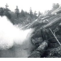 1946-47 - Logs Being Dumped - Copper Canyon - 2022069010 - jpg72 - 001