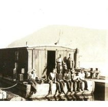 1936 - Crew at Camp 7 - Great Central Lake - 1988007007 - jpg72 - 001