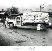 1966 - Doman Truck - unk - 2007500013 - jpg72 - 001