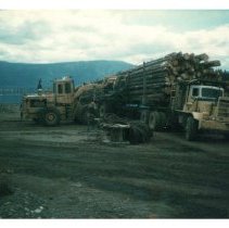 unk - Log Dump - Clayoquot Sound - 2020002025g - jpg72 - 001