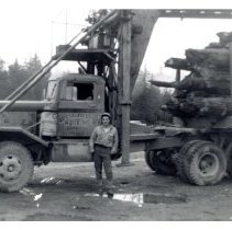 1968 - Self Loading Roy Saunders Truck - Nanaimo - 2020002028d - jpg72 - 001