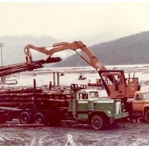 unk - Grapple Loader & Truck - unk - 2022088004a - jpg72 - 001