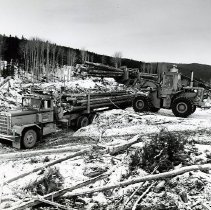 1975-Loading McClelland Truck-Kelowna-2007200001H-jpg72-001