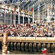 1986-Pavilion Audience-Vancouver-2019037007F-jpg72-001