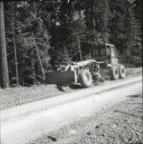 1965 - Grader Building Roads - Lake Cowichan - 2007200109 - jpg72 - 001