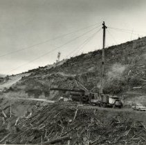 1965 - Grader Building Roads - Lake Cowichan - 2007200109 - jpg72 - 001