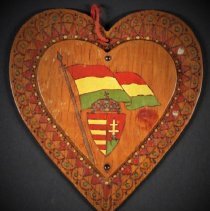 Wooden heart with flag and national seal