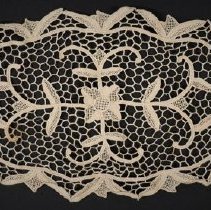 Lace table cover