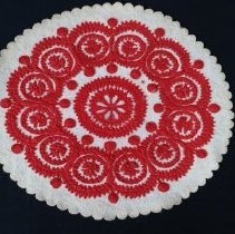 Oval felt applique table doily