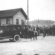 Stanwood depot with early model automobile